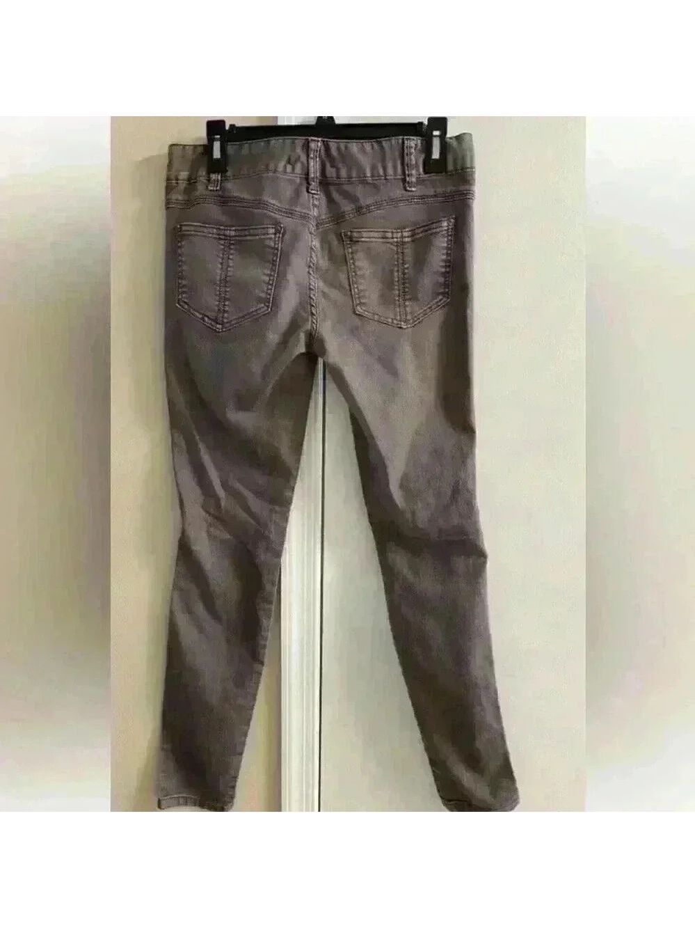 Free people light brown‎ skinny stretchy jeans in excellent condition. Sz 27 - Picture 5 of 5